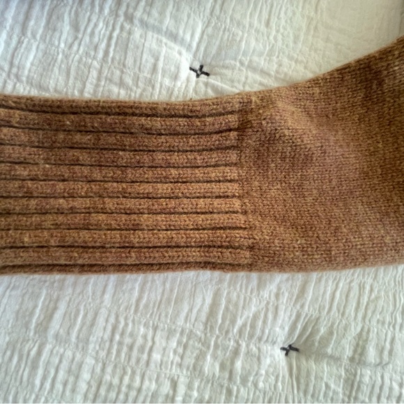 JCrew Women’s Lambswool Pullover Sweater - Picture 6 of 13